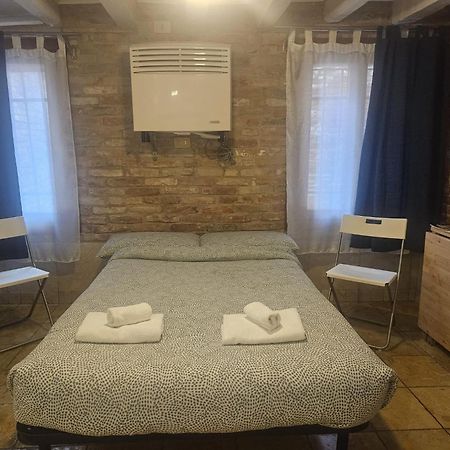 Lovely Apartment 207042-Loc-03236 ヴェネツィア エクステリア 写真